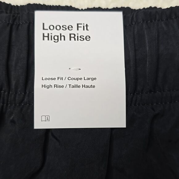 1275 NWT Womens Nike Woven High-Rise Shorts Small - Picture 6 of 7